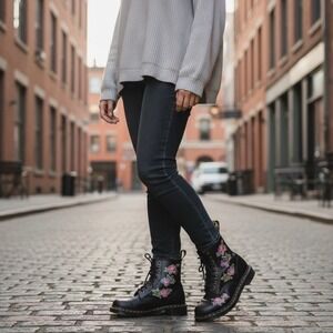 Dr‎ Martens 1460 Vonda II Black Softy T Leather Floral Rose Boots Womens 6 37